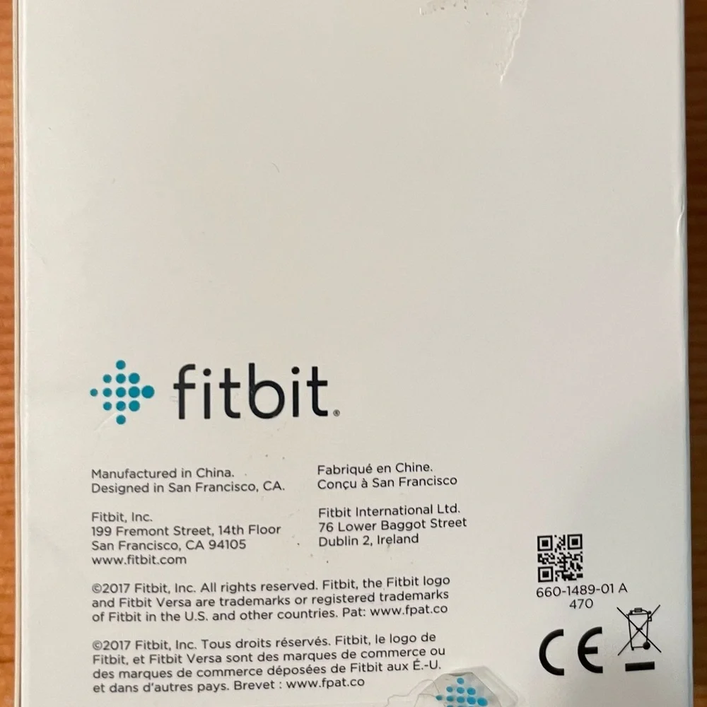 Fitbit Versa charger